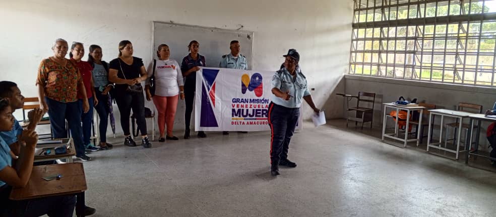 En este momento estás viendo MinMujer y entes adscritos realizaron conversatorio sobre violencia de género en Delta Amacuro